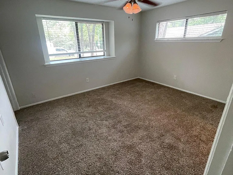 2823 Norwood Ln — Photo 20
