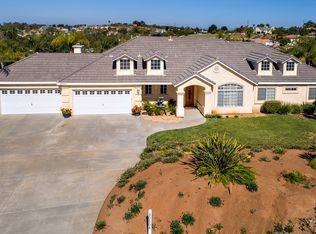 30504 Star Haven Dr, Valley Center, CA 92082