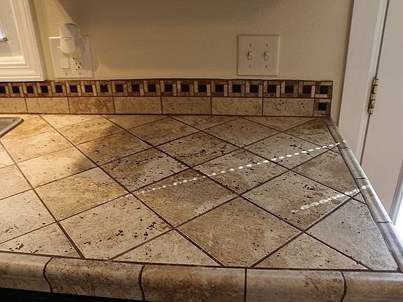 4th image of 421 Lillie Belle Ln