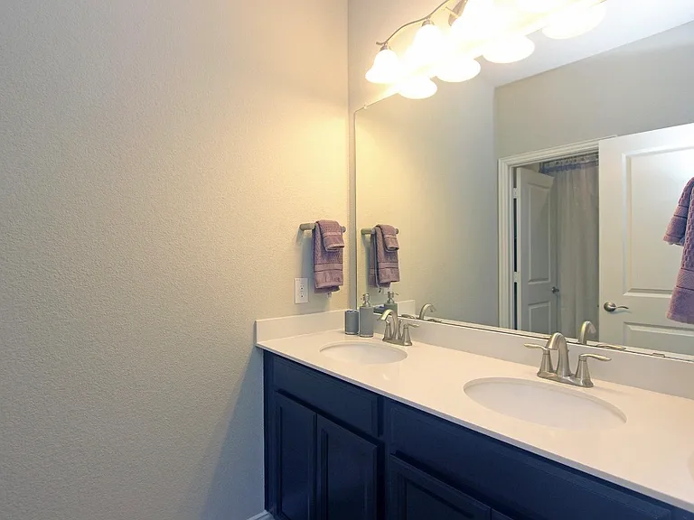 600 Ansley Way — Photo 23
