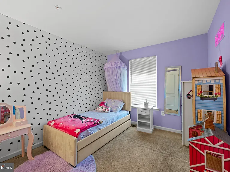 10607 Meridian Hill Way — Photo 15