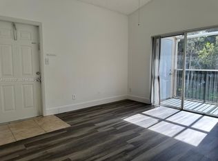 891 Cypress Park Way #C6, Pompano Beach, FL 33064