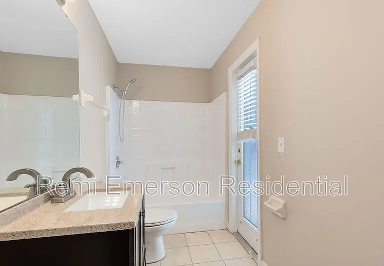 139 Ridgebrook Ct — Photo 12
