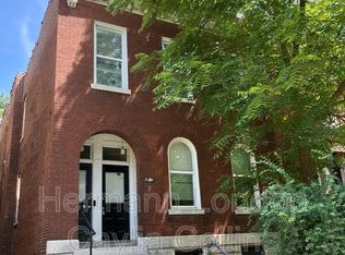 4500 S Grand Blvd #1F, Saint Louis, MO 63111