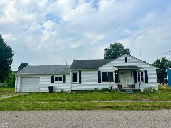 151 E Harrison St, Paragon, IN 46166