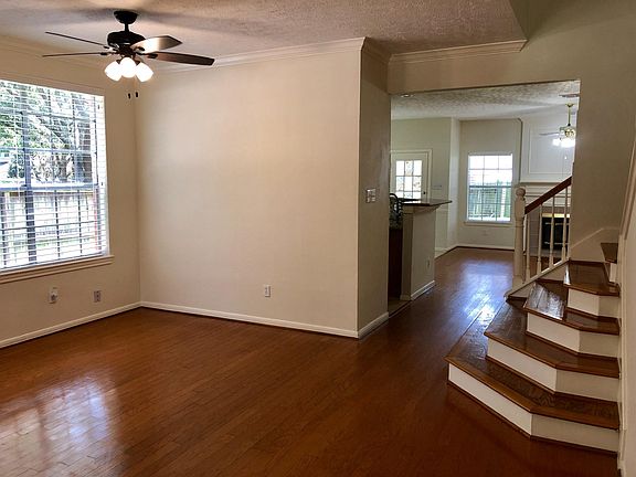 4th image of 13822 Mill Garden Ct