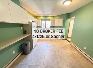 154 Salem St APT 4, Boston, MA 02113