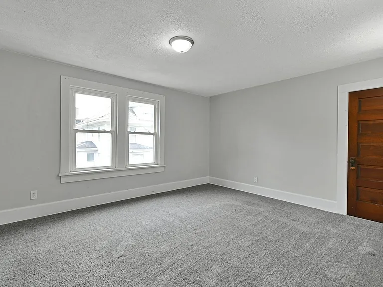 5 Cottage St — Photo 20