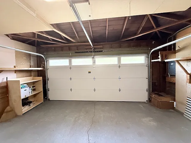 226 Getchell St — Photo 22