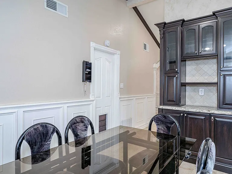 1122 S Peregrine Pl — Photo 6