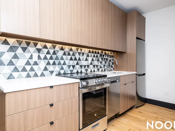 1270 New York Avenue image 17 of 40