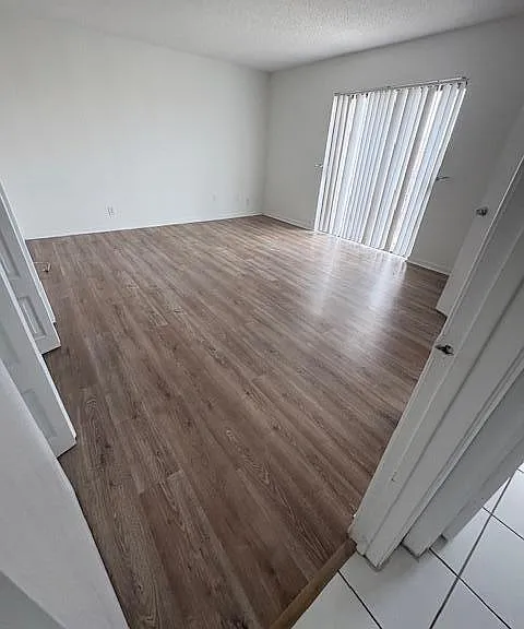 500 NE 2nd St #427 — Photo 12