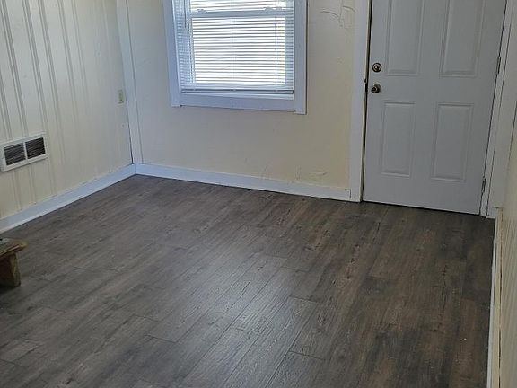 5th image of 24859 N Dixie Hwy