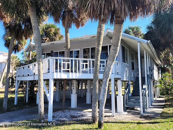 5th image of 3446 Bayview Ave