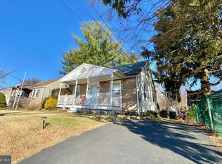 207 Pennsylvania Ave, Prospect Park, PA 19076
