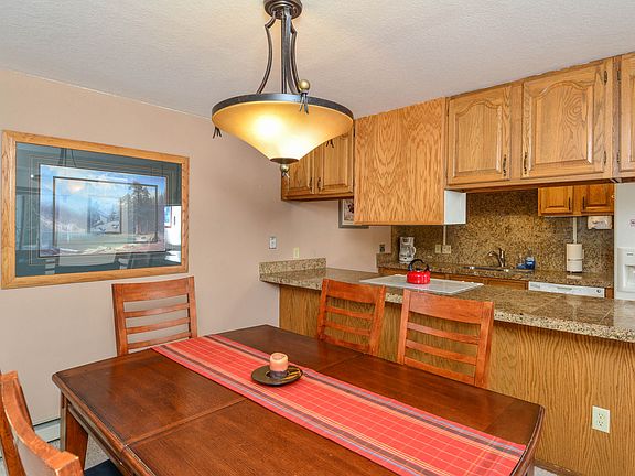 4th image of 77 Hawn Dr #77