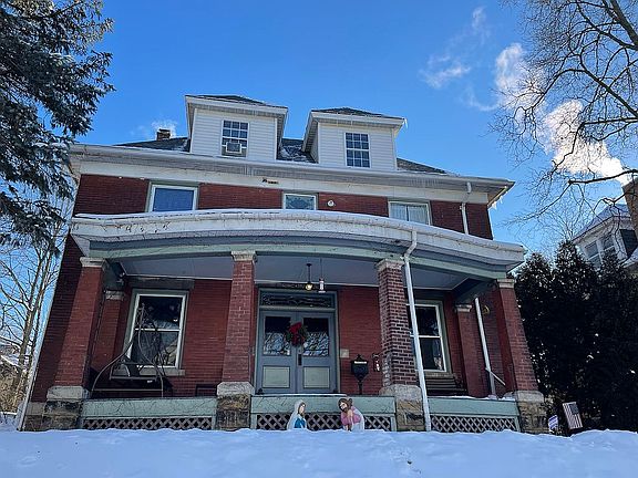 Exterior view winter