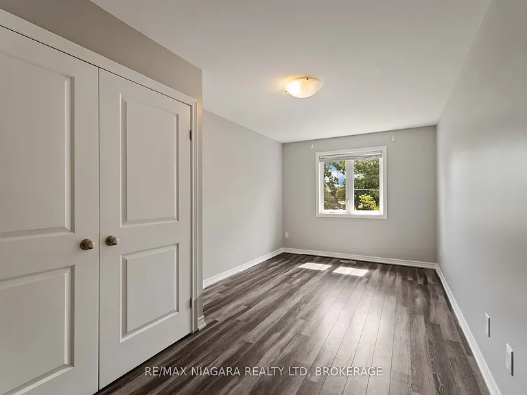 81 Grove St — Photo 21