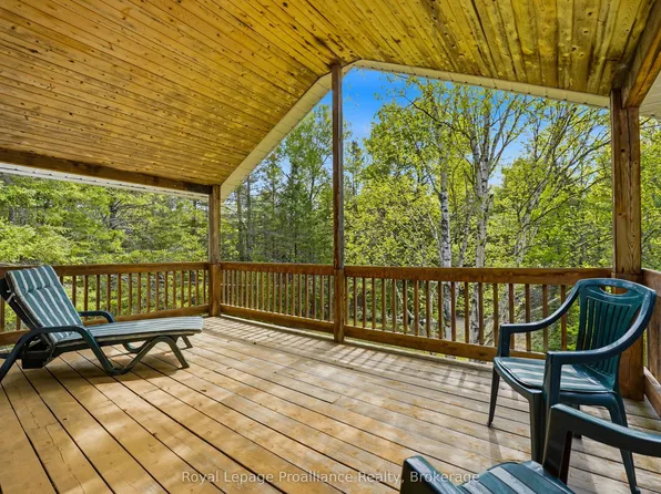 339 Little Finch Lake Rd, Addington Highlands, ON K0H 1K0