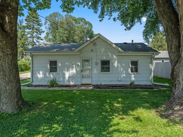4128 Easton Blvd, Des Moines, IA 50317