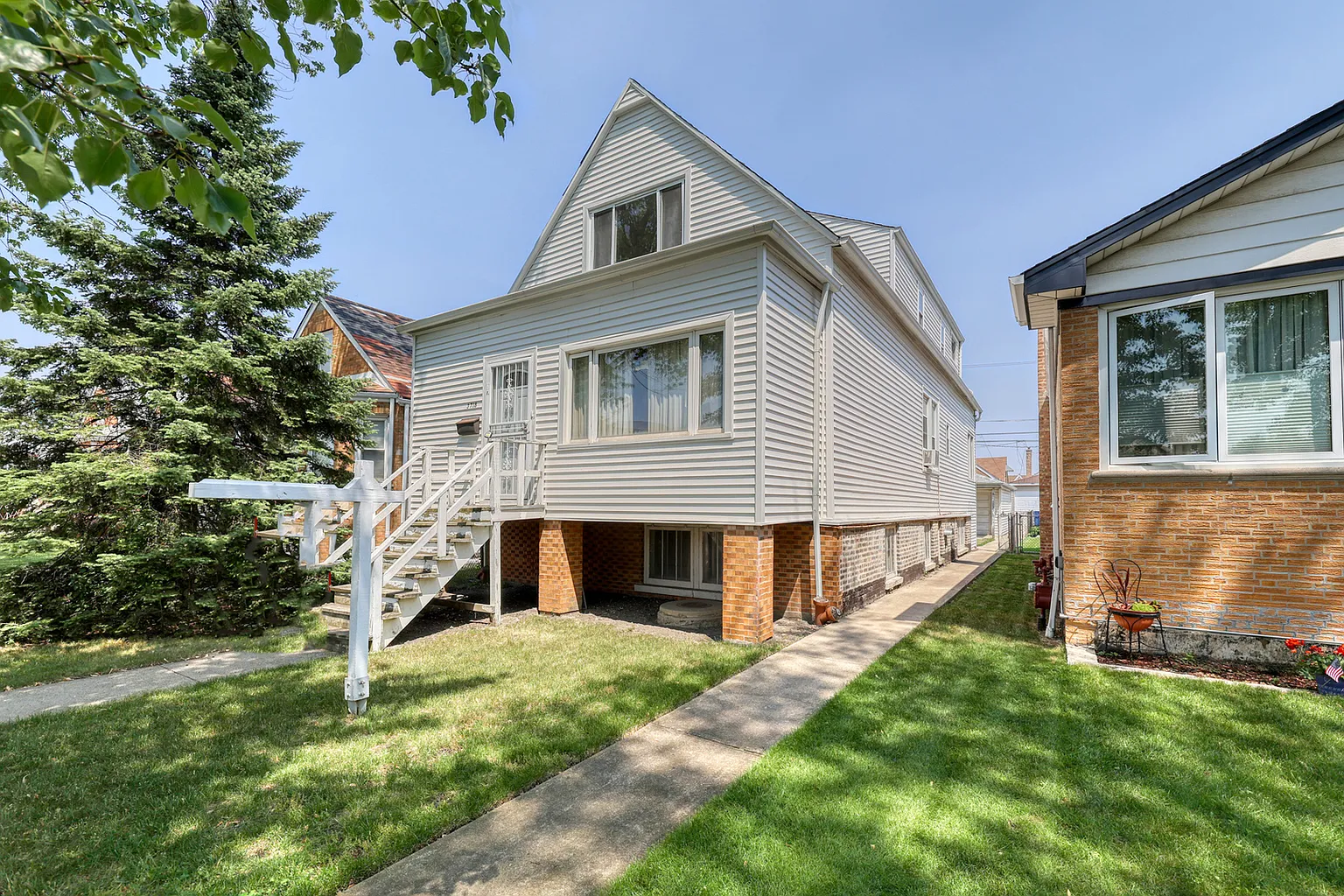 3718 W 56th Pl photo 1