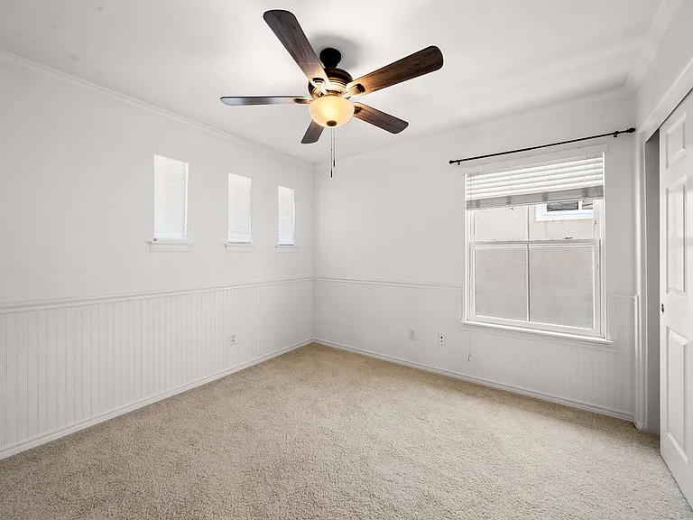 1546 Black Walnut Dr — Photo 31
