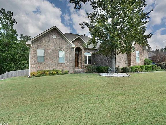 2nd image of 136 Big Oak Trl