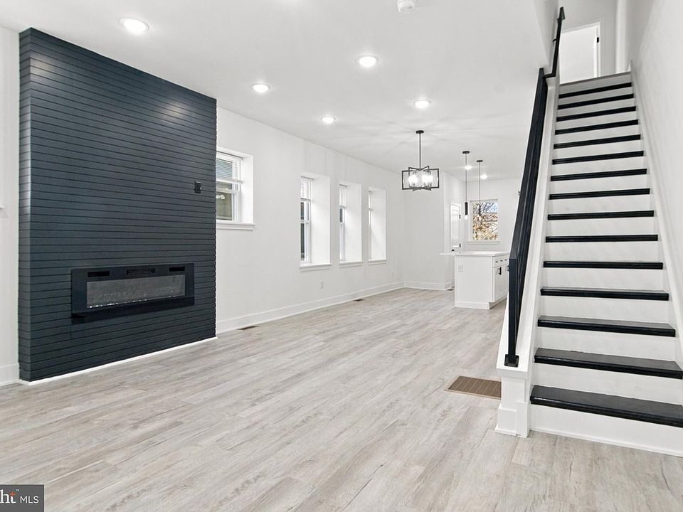 1st image of 4913 Chancellor St