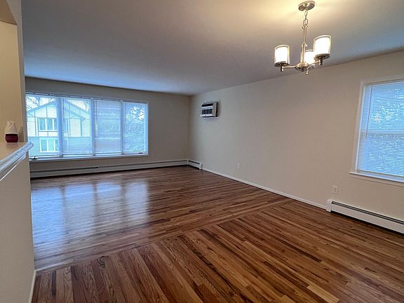 3rd image of 1 Canella Ct Floor 2