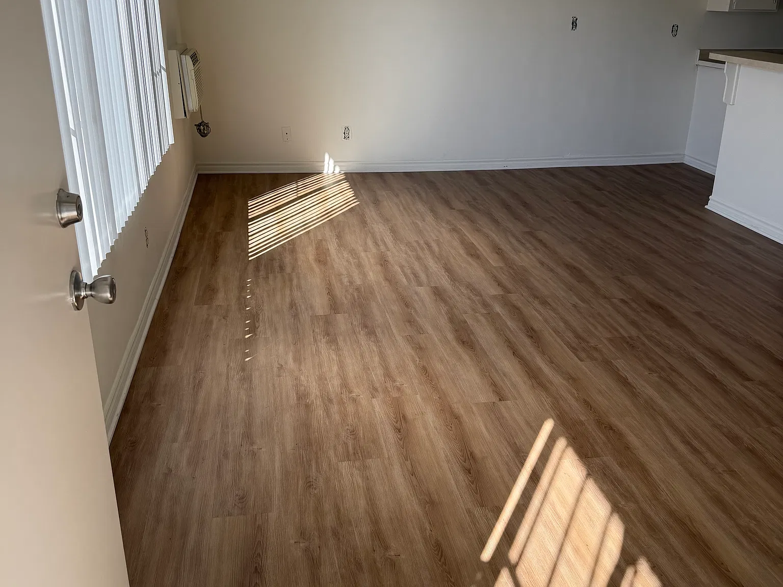 Quiet Park Apartments — Photo 2