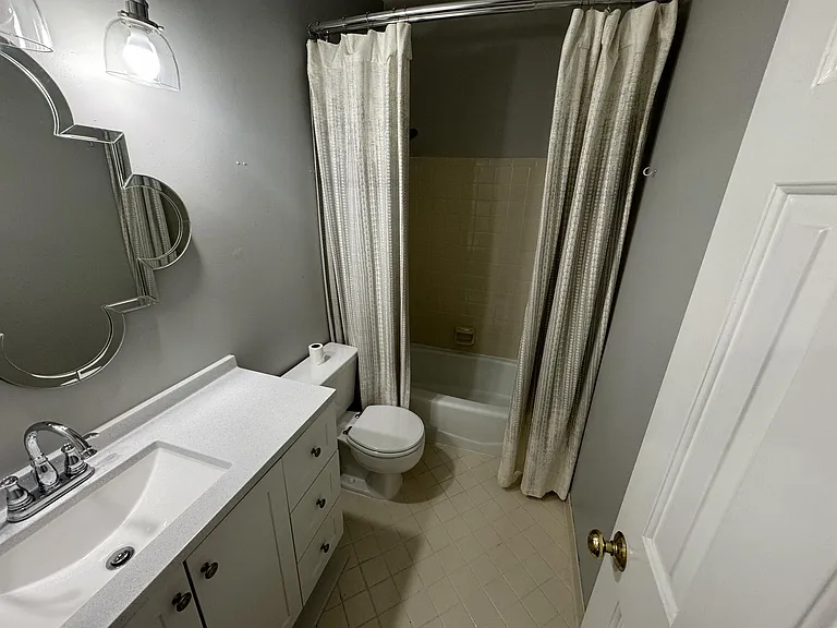 117 Matthew Ln #1 — Photo 9