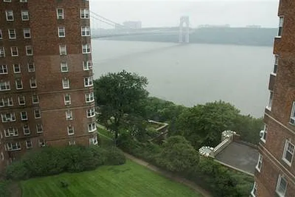 Sold by Mazzeo Real Estate | media 33