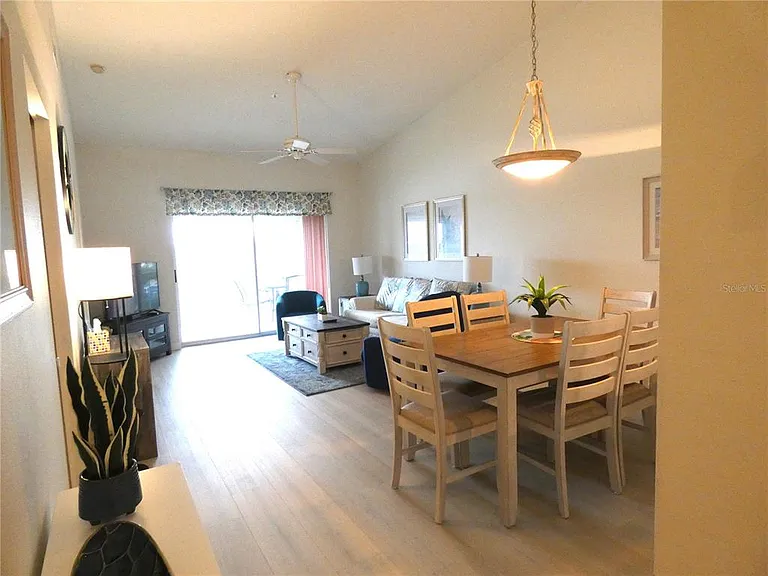 9300 Clubside Cir #1307 — Photo 6