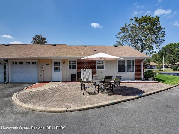 1187A Clydebank Court, Lakewood, NJ 08701