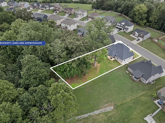 2nd image of 2292 Colston Dr