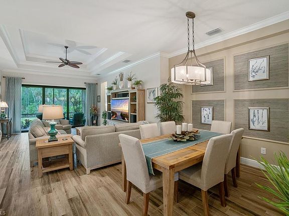 2nd image of 9329 Isla Bella Cir