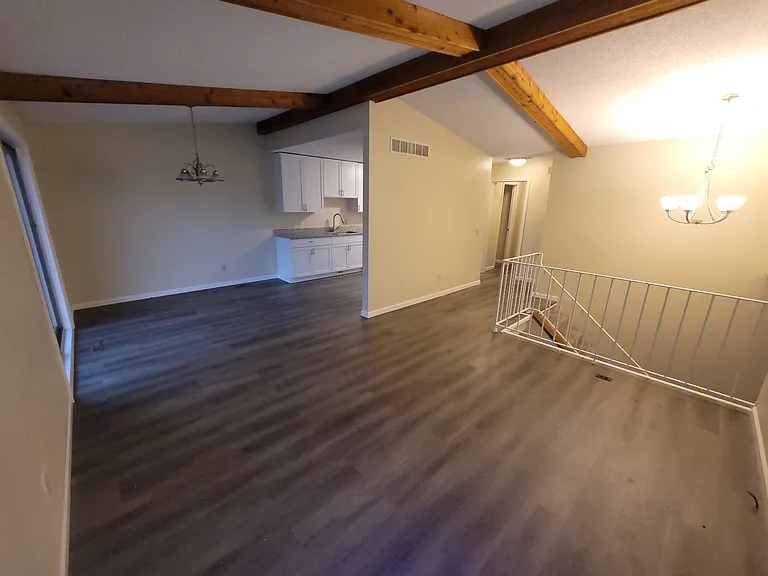 14766 Embry Path — Photo 6