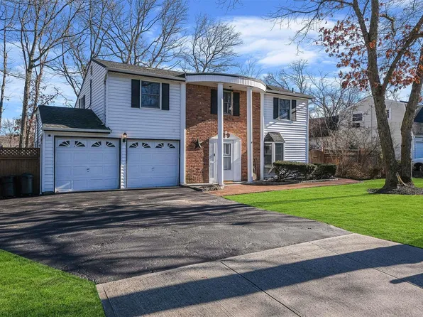 33 Beach Avenue, Port Jefferson Station, NY 11776