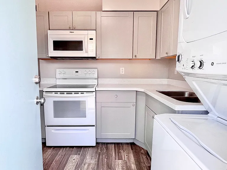 Turney Place — Photo 11