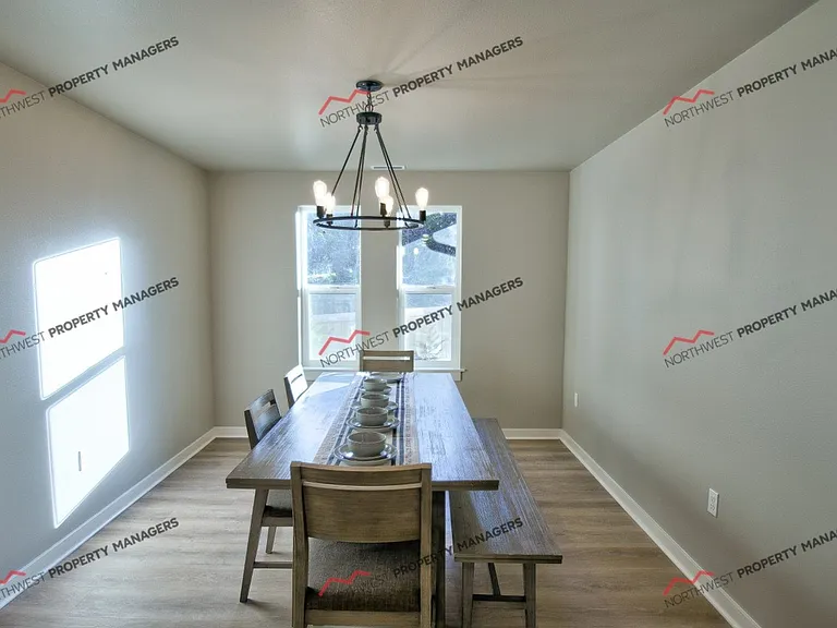 101 Sycamore Ln — Photo 14