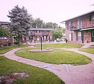 Building Photo - 1052 Teson Rd #1064D