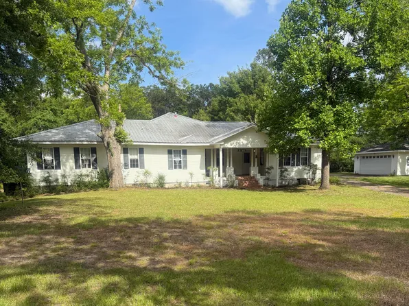 1435 S Cotton St, Andalusia, AL 36420