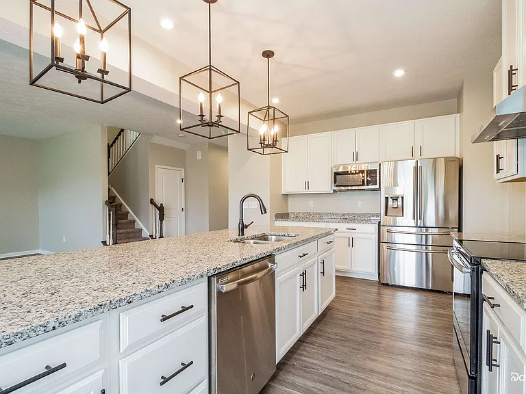3944 Applegate Ct — Photo 4