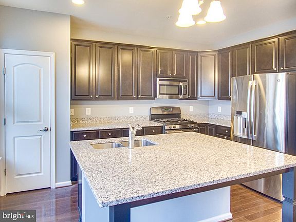 2nd image of 6262 Aster Haven Cir