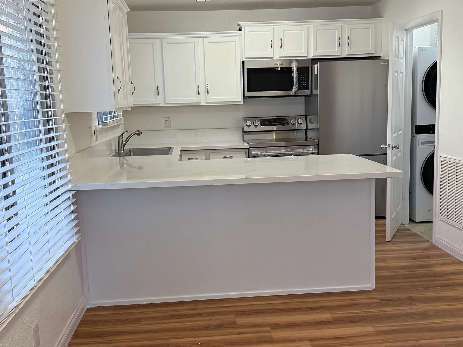 1321 Lorilyn Ave — Photo 4