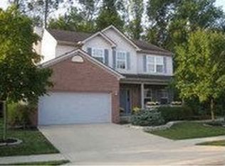 10523 Cedar Dr, Fishers, IN 46037