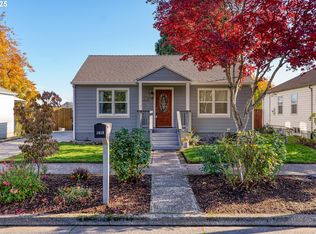 1813 Filbert St, Forest Grove, OR 97116