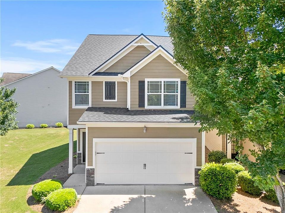 1st image of 139 Northfield Cir