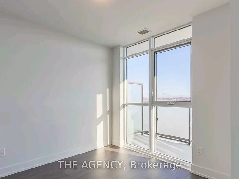 2550 Simcoe St N #1709 — Photo 13
