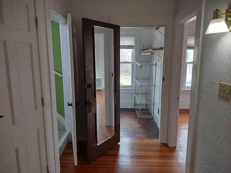30 Grinnell St #2 — Photo 15